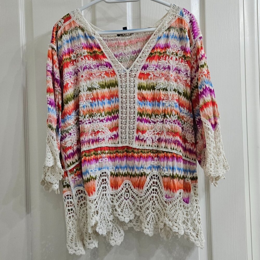 Democracy Multi Colored V-Neck Top